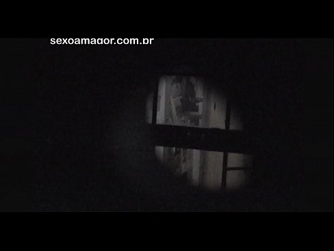 ❤️ Ka hopukina pukutia a Blondie e tetahi kaitirotiro takiwa e huna ana i muri i nga pereki tuwhera ❤️❌ Porno i mi.risegame.top
